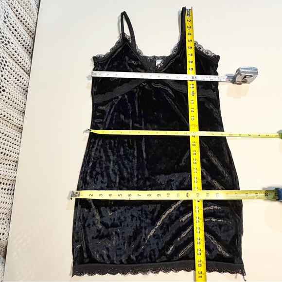 Black velvet nightgown nighty lingerie midi lace spaghetti strap sexy negligee - Picture 11 of 11